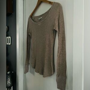 American Eagle Outfitters Smokey Taupe Long Sleeve